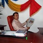 După ce a fost arestat, primarul comunei Cogealac, Cati Hristu, a fost suspendat din funcţie Politichie locala