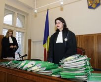 Răspunderea materială a magistraţilor trebuie să ducă la plata erorilor judiciare Eveniment